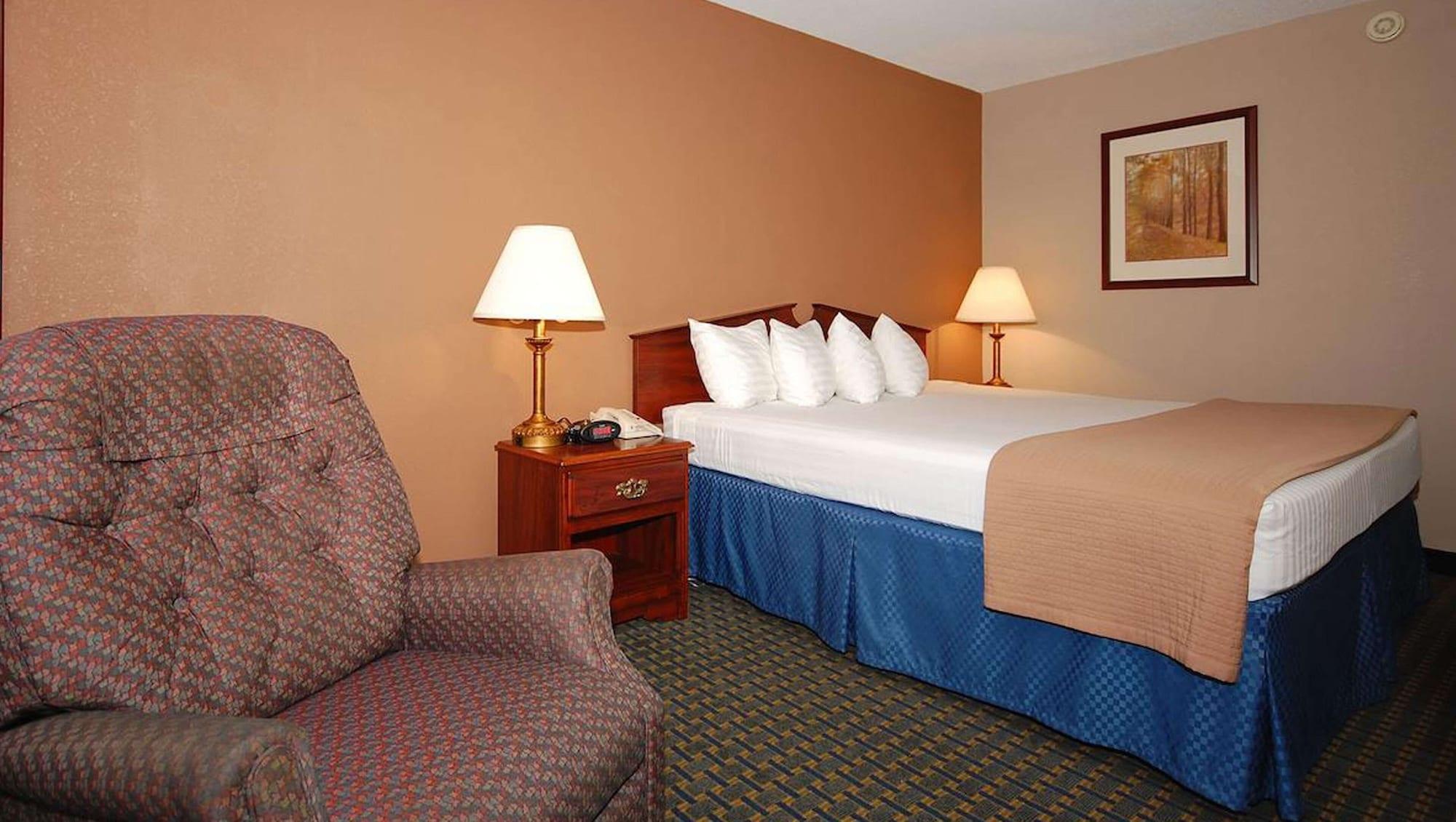 Magnuson Hotel Red Baron Garden City Εξωτερικό φωτογραφία